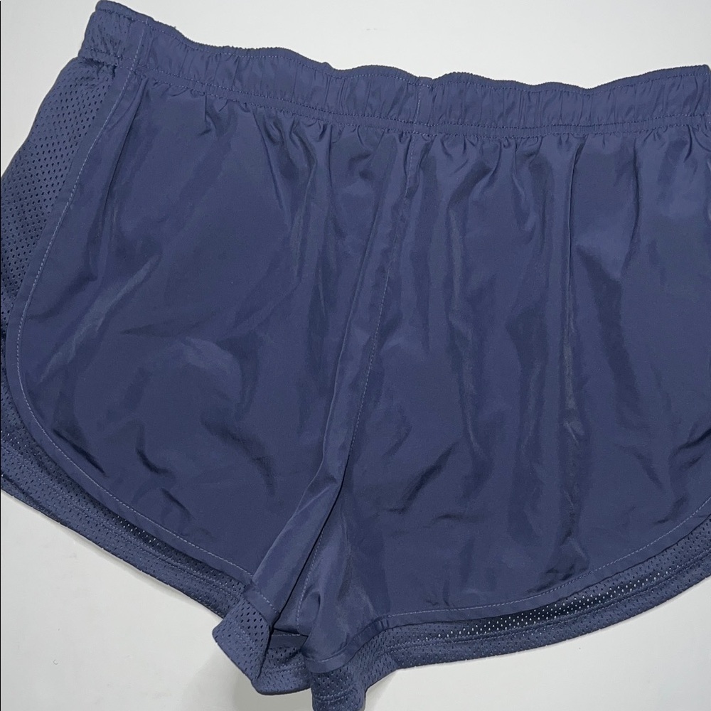 Nike Air Athletic Shorts Women's size XL - Picture 7 of 9
